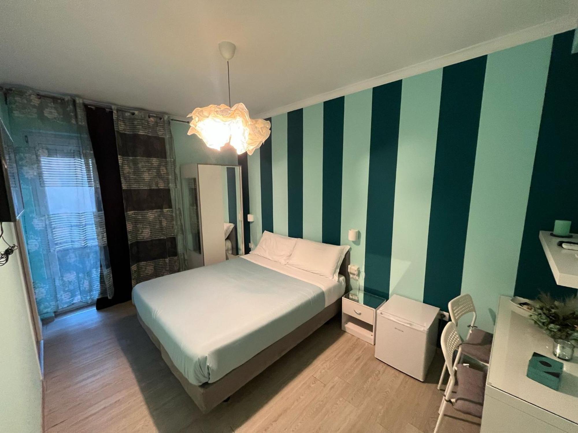 F.Rooms Napoli Exterior foto